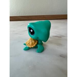 Littlest Pet Shop Sea Turtle #60 Captain Gilturtle G6 series LPS